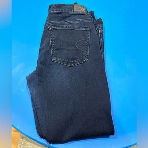 Lightly worn American eagle jeans